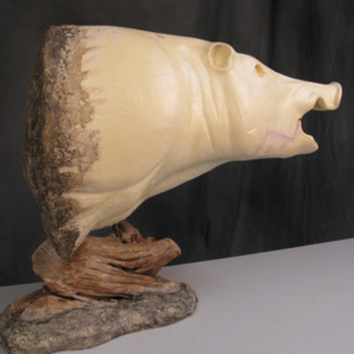 Pedestal 7